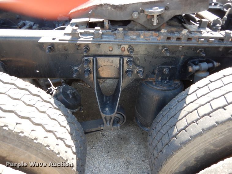 image for item DH5349 2007 International 9400i semi truck