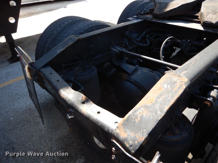 image for item DH5349 2007 International 9400i semi truck