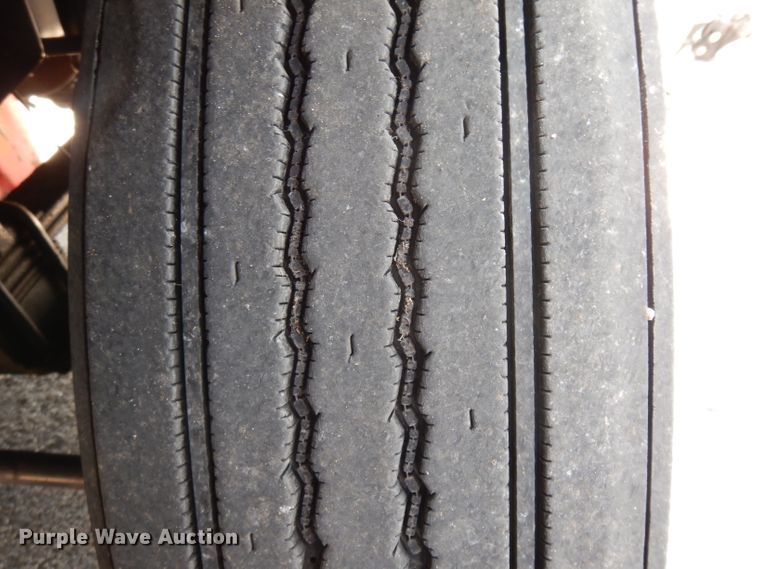 image for item DH5349 2007 International 9400i semi truck