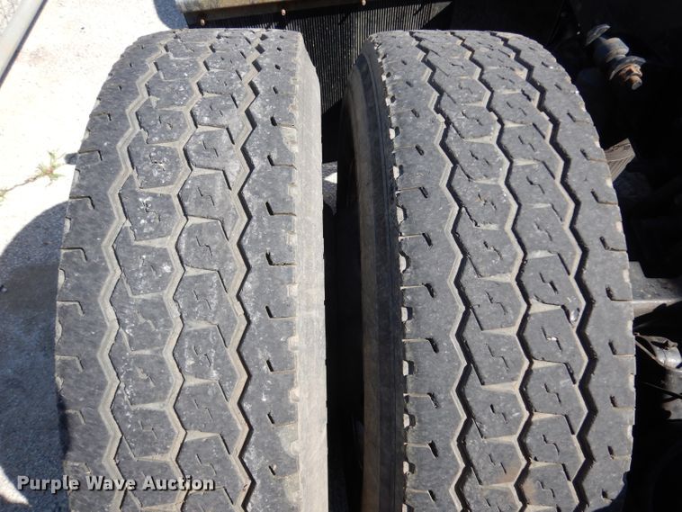 image for item DH5349 2007 International 9400i semi truck