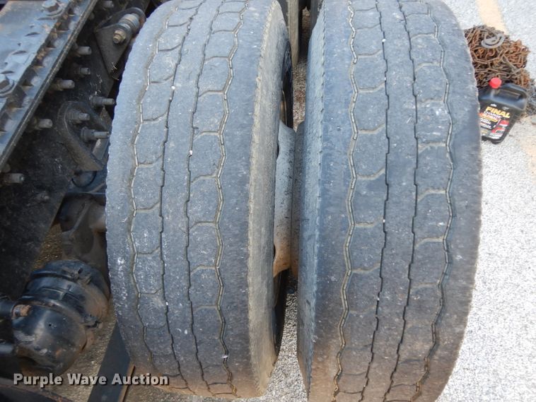 image for item DH5349 2007 International 9400i semi truck