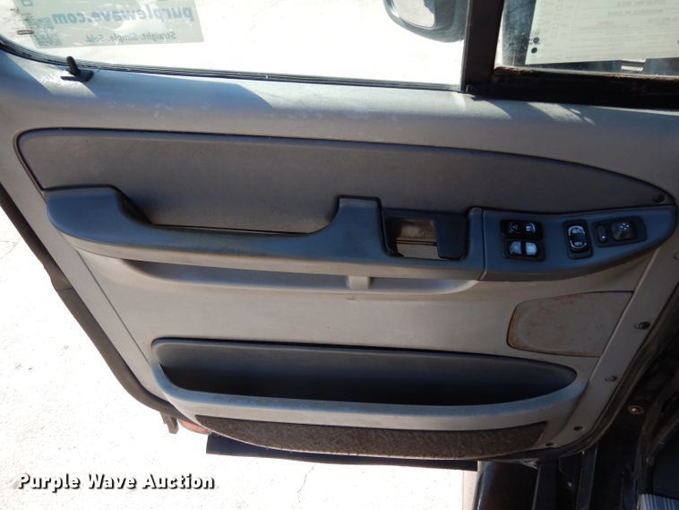 image for item DH5350 2007 Freightliner Columbia  semi truck