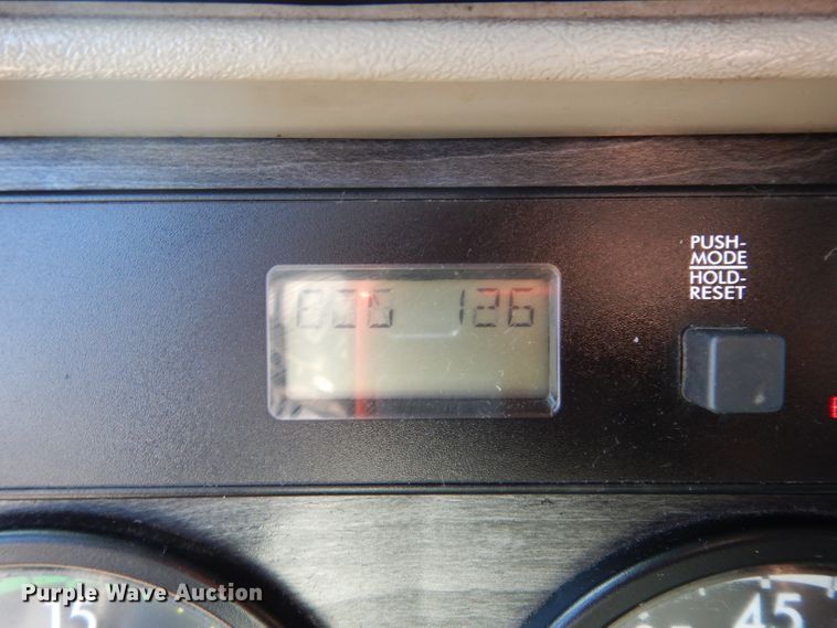 image for item DH5350 2007 Freightliner Columbia  semi truck