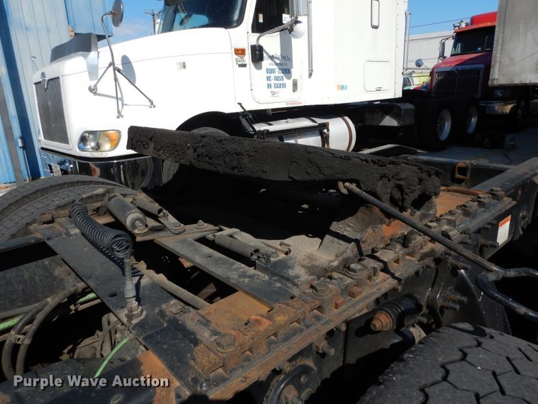 image for item DH5350 2007 Freightliner Columbia  semi truck