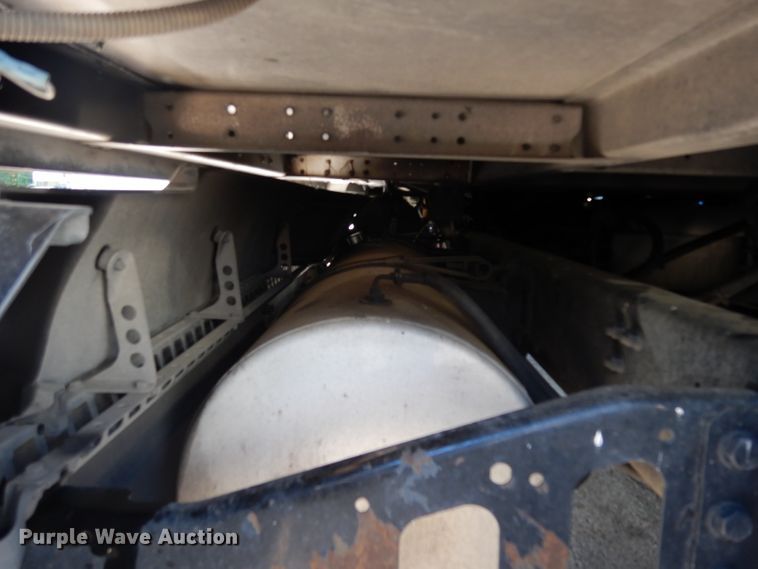 image for item DH5350 2007 Freightliner Columbia  semi truck