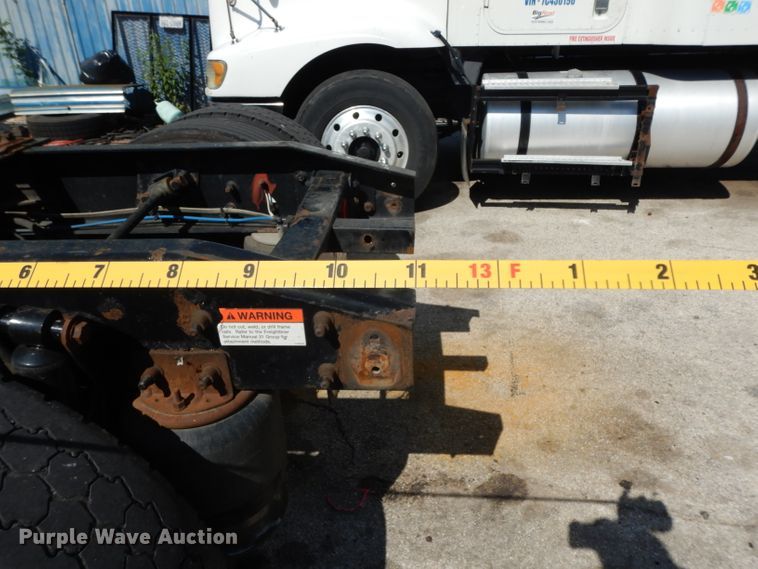 image for item DH5350 2007 Freightliner Columbia  semi truck