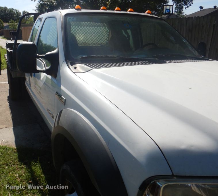 image for item DH5351 2005 Ford F450 Super Duty XL  flatbed truck