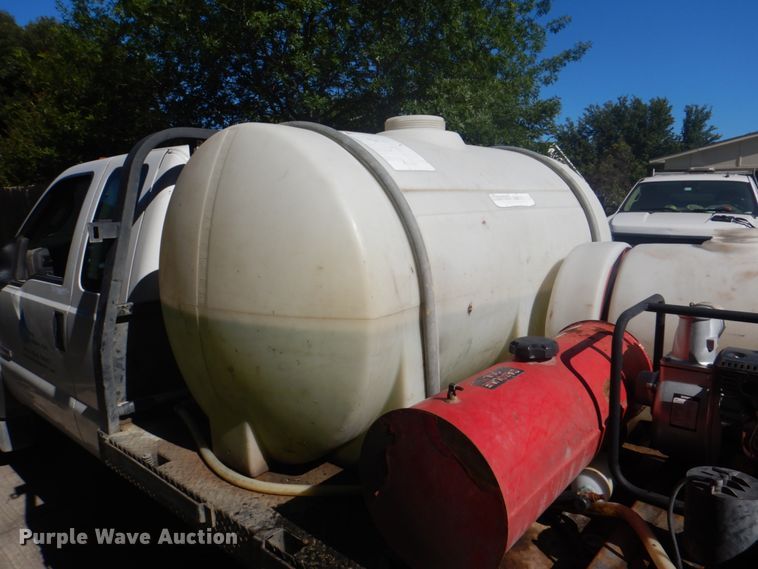 image for item DH5351 2005 Ford F450 Super Duty XL  flatbed truck