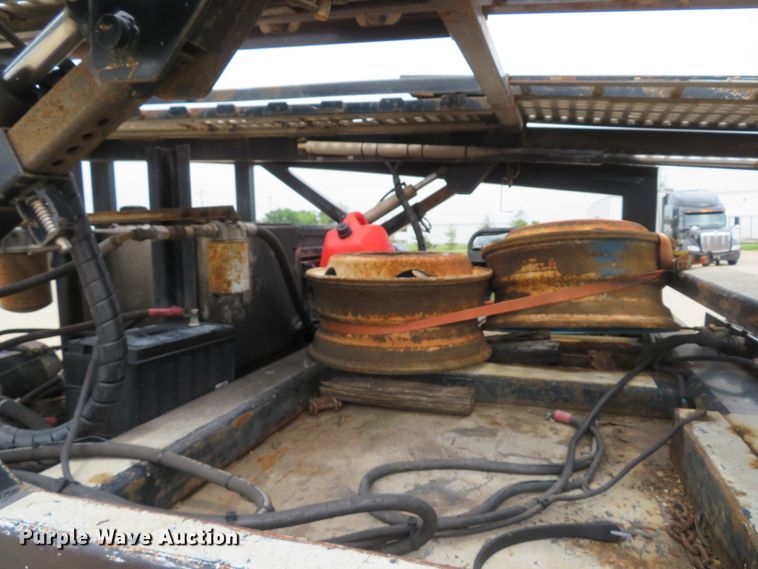 image for item DI2087 2002 Cottrell EZ-5307 Highmount Classic car trailer