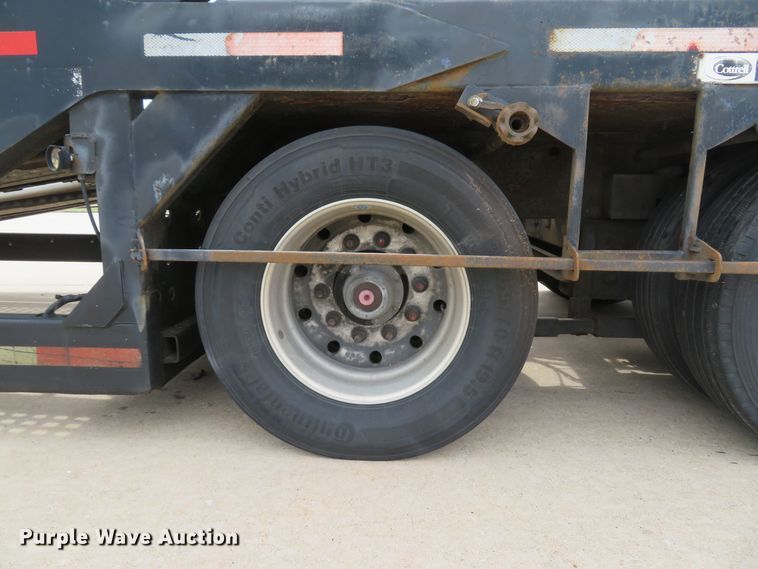 image for item DI2087 2002 Cottrell EZ-5307 Highmount Classic car trailer