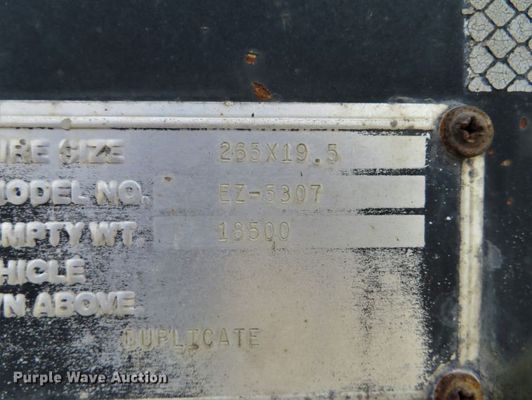 image for item DI2087 2002 Cottrell EZ-5307 Highmount Classic car trailer