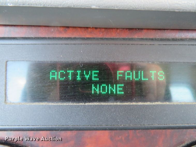 image for item DI2243 2002 Freightliner Century Class ST120  semi truck