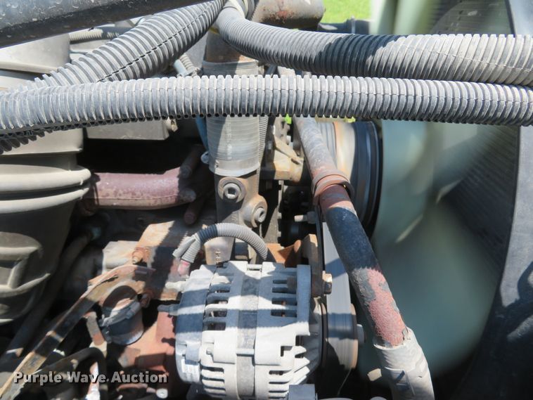 image for item DI2243 2002 Freightliner Century Class ST120  semi truck