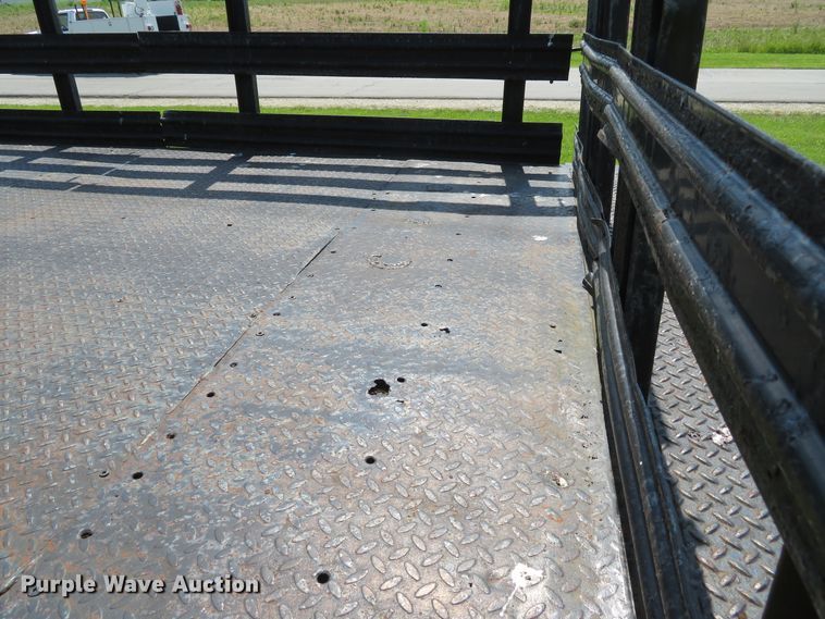 image for item DI2244 2005 UD Nissan UD1800  flatbed truck