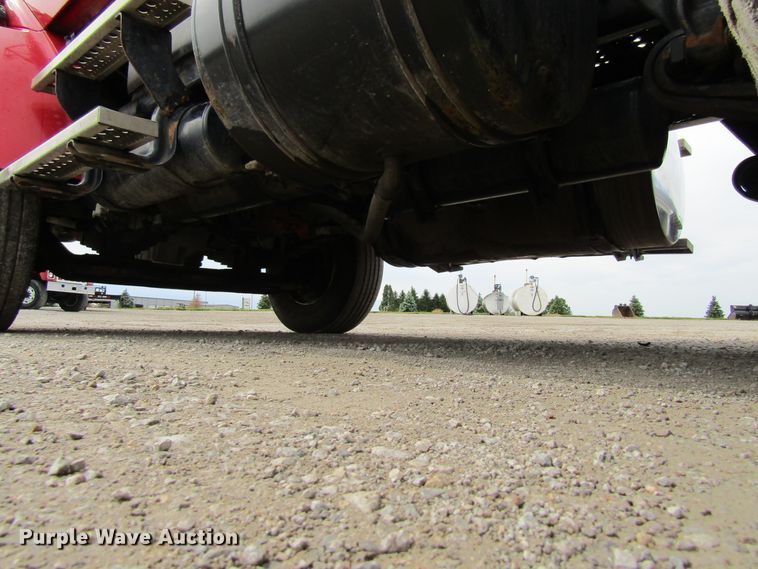 image for item FD9459 2006 Sterling LT9500  semi truck