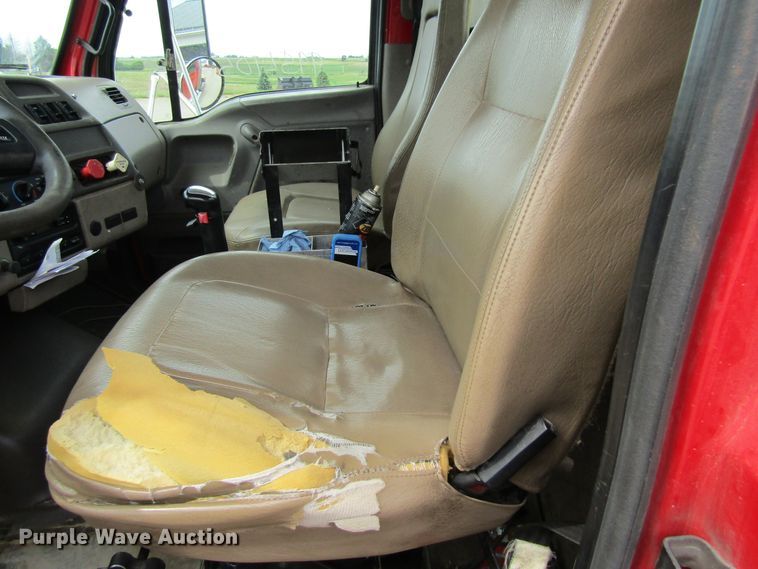 image for item FD9459 2006 Sterling LT9500  semi truck