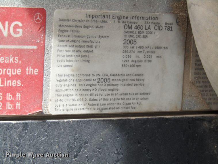 image for item FD9459 2006 Sterling LT9500  semi truck