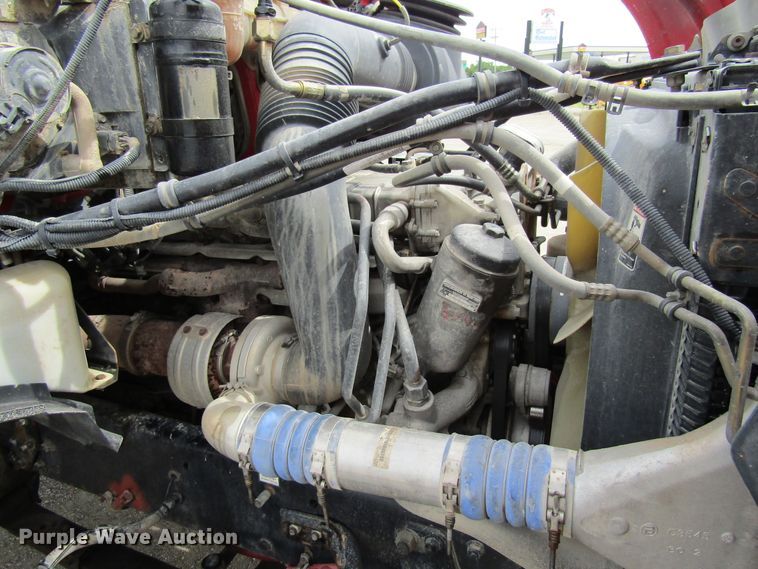 image for item FD9459 2006 Sterling LT9500  semi truck