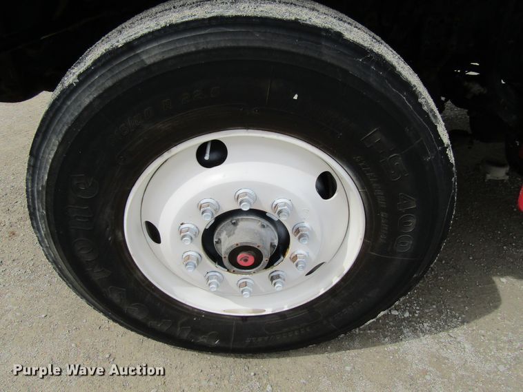 image for item FD9459 2006 Sterling LT9500  semi truck