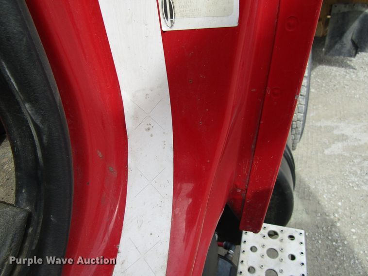 image for item FD9459 2006 Sterling LT9500  semi truck