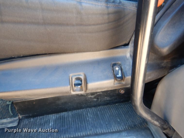 image for item FX9187 2014 Peterbilt 587  semi truck