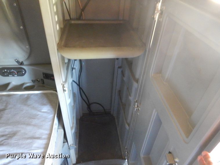 image for item FX9187 2014 Peterbilt 587  semi truck