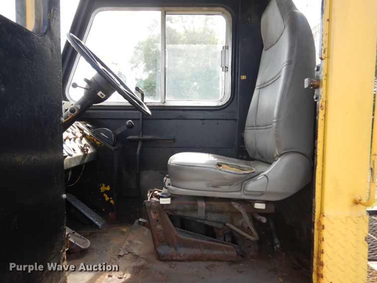 image for item FX9192 Ottawa 30  yard truck