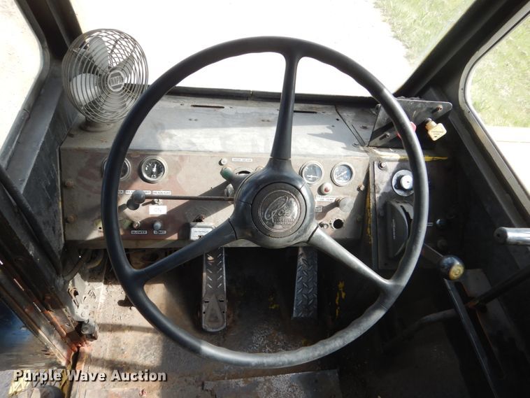 image for item FX9192 Ottawa 30  yard truck