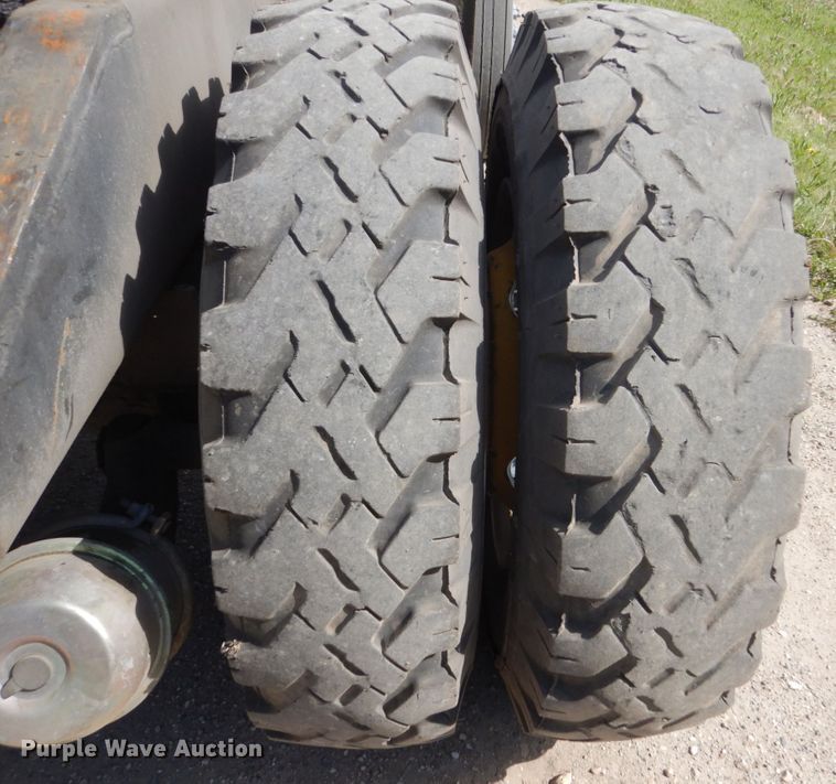 image for item FX9192 Ottawa 30  yard truck