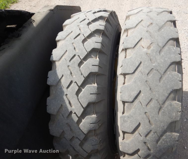 image for item FX9192 Ottawa 30  yard truck