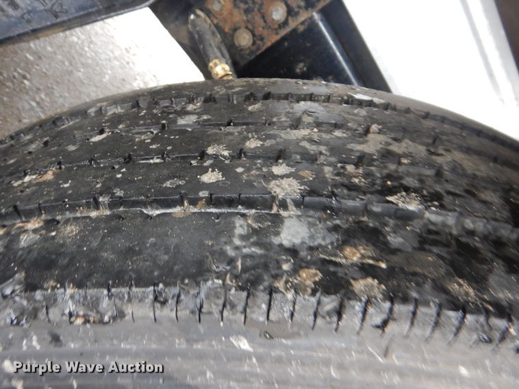 image for item GF9210 2006 Kenworth T800  tank truck