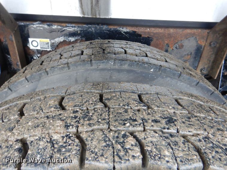 image for item GF9210 2006 Kenworth T800  tank truck