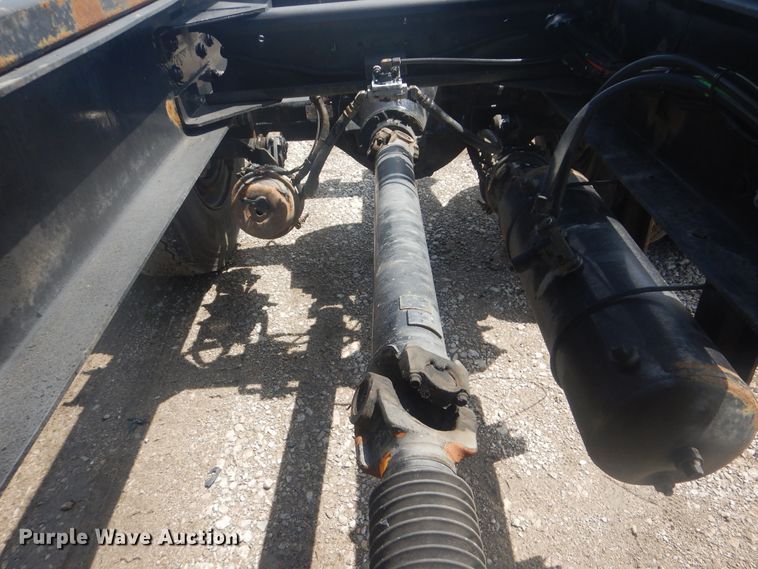 image for item GF9220 2012 Kenworth T370  truck cab and chassis