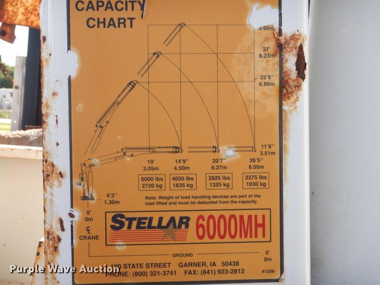 image for item GF9234 2008 International 7400  utility truck with crane