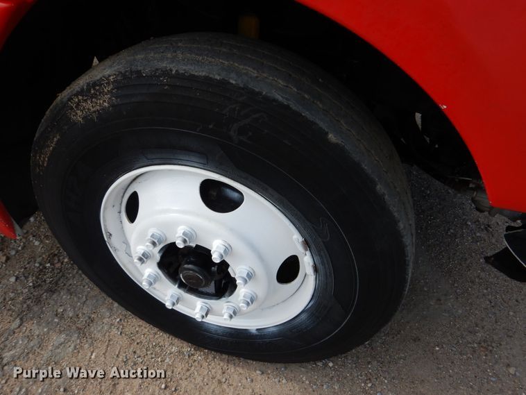 image for item GM9238 2005 Freightliner Columbia  semi truck