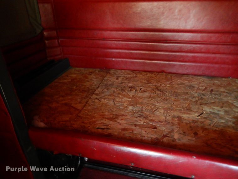 image for item GM9249 1996 Peterbilt 379  semi truck