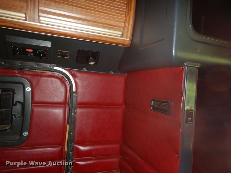 image for item GM9249 1996 Peterbilt 379  semi truck