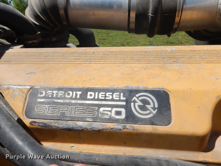 image for item GM9249 1996 Peterbilt 379  semi truck