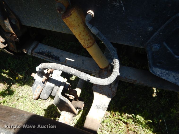 image for item GM9249 1996 Peterbilt 379  semi truck