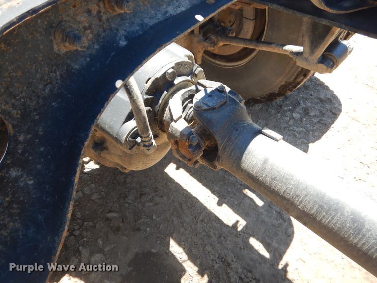 image for item GN9400 2009 International DuraStar 4400  truck cab and chassis