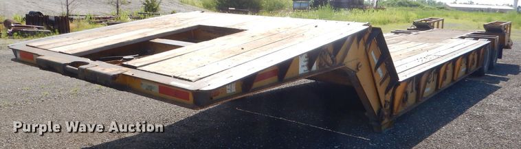 image for item GN9429 1970 Load King equipment trailer