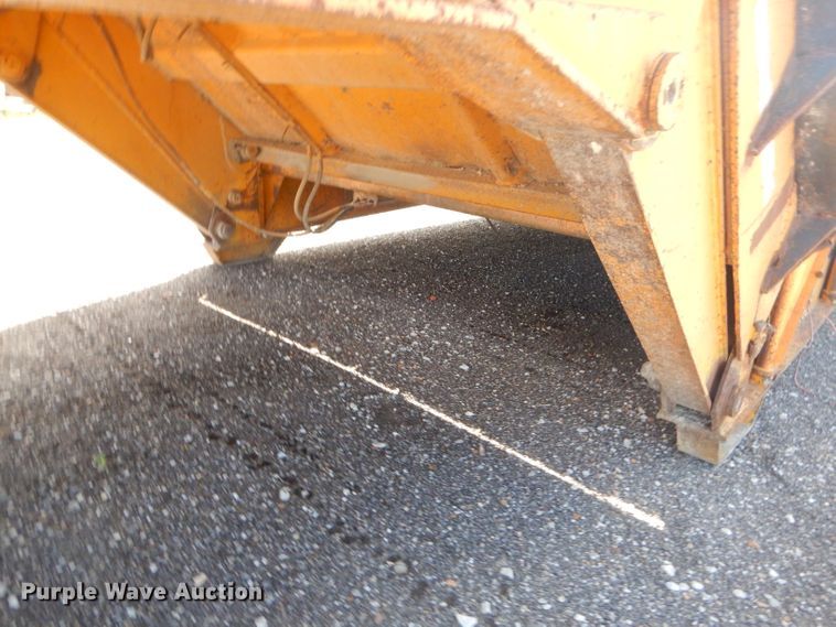 image for item GN9429 1970 Load King equipment trailer