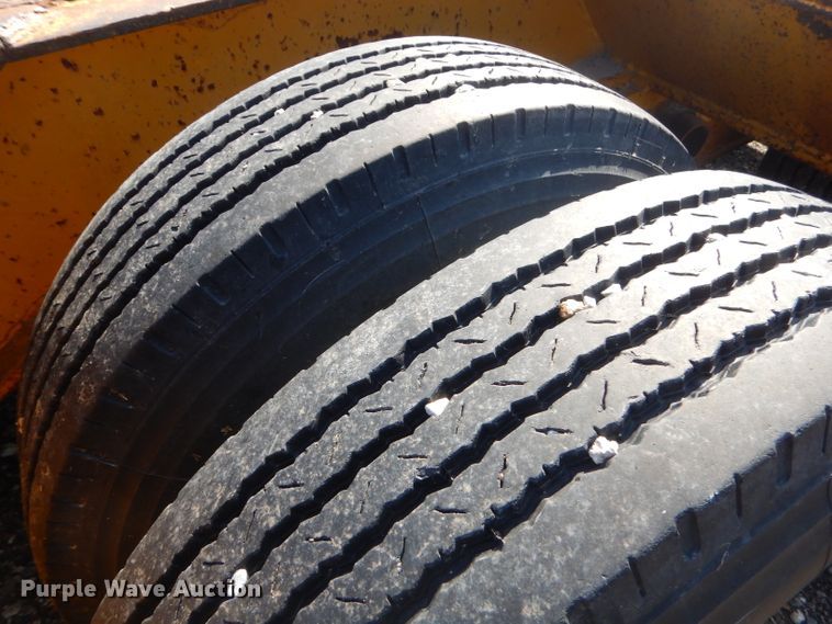 image for item GN9429 1970 Load King equipment trailer