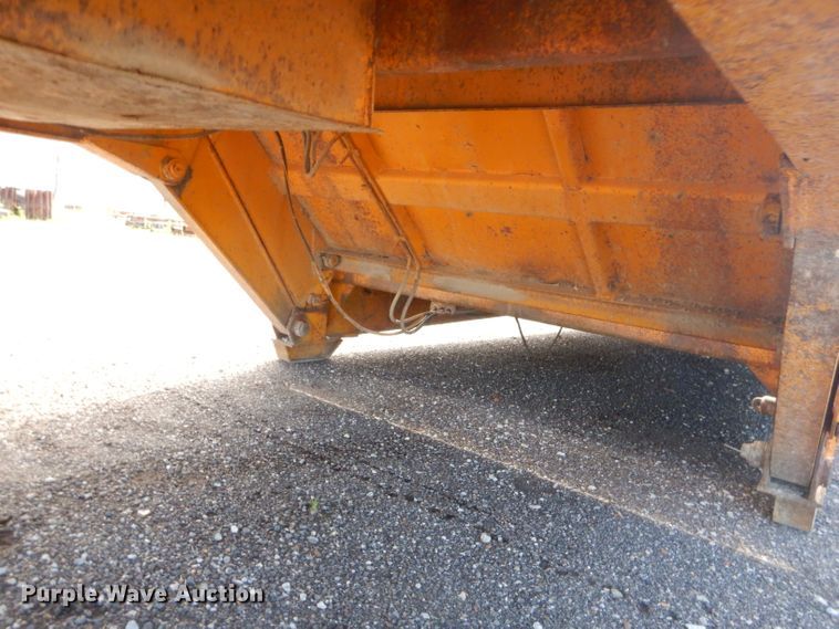 image for item GN9429 1970 Load King equipment trailer