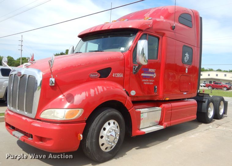 image for item GP9149 2011 Peterbilt 387  truck tractor