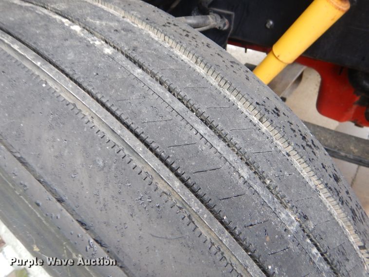 image for item GP9149 2011 Peterbilt 387  truck tractor