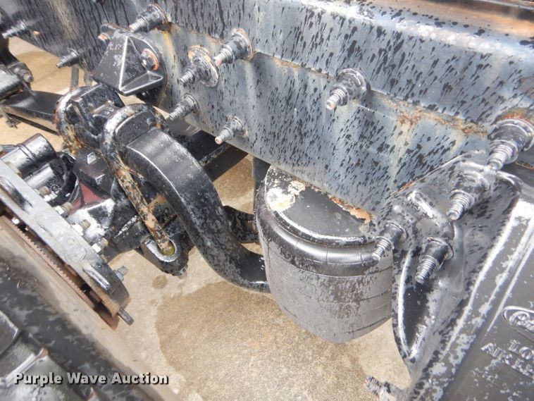 image for item GP9149 2011 Peterbilt 387  truck tractor