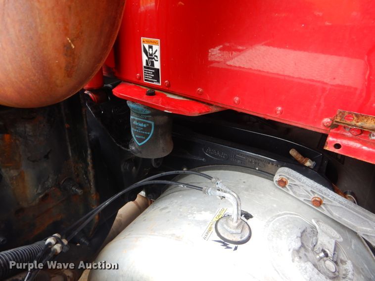 image for item GP9149 2011 Peterbilt 387  truck tractor