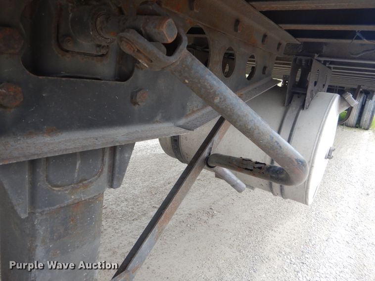 image for item GP9200 2006 Wabash refrigerated van trailer