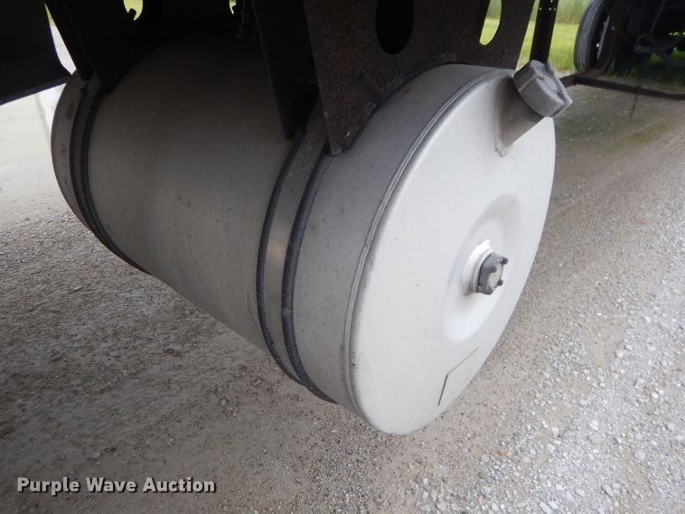 image for item GP9200 2006 Wabash refrigerated van trailer